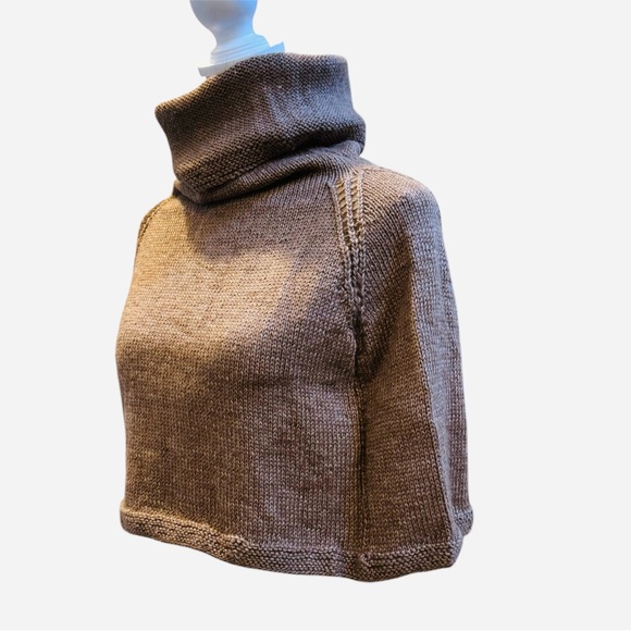 Hand knit silk / wool turtleneck capelet, NWT - Picture 4 of 11